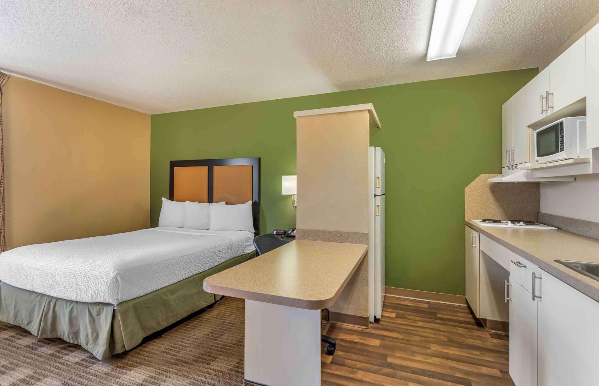 Extended Stay America Select Suites - Chicago - Downers Grove Εξωτερικό φωτογραφία