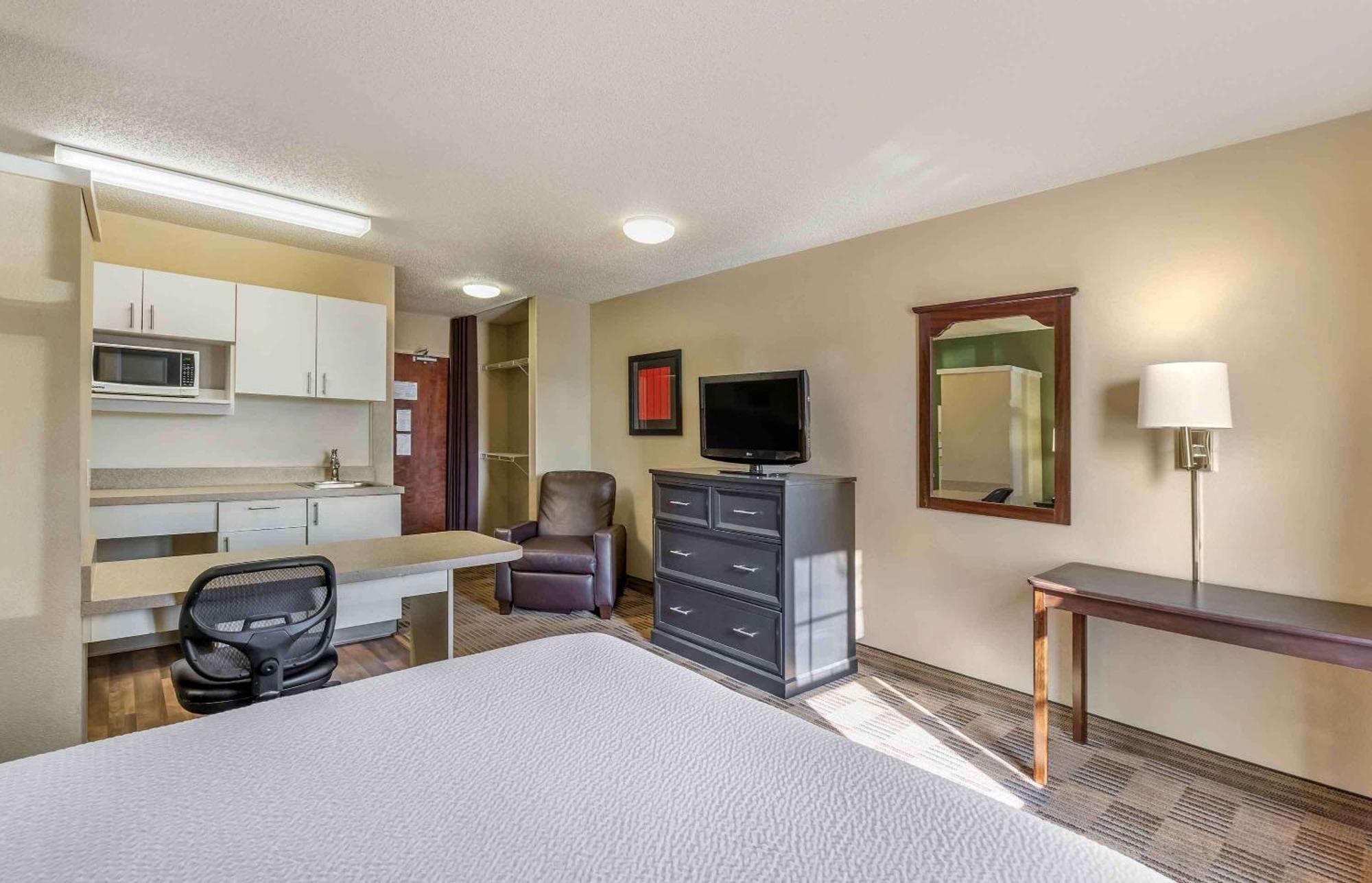 Extended Stay America Select Suites - Chicago - Downers Grove Εξωτερικό φωτογραφία